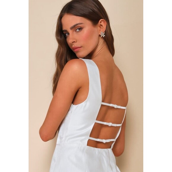 Lulus Sophisticated Selection White Sleeveless Backless Mini Dress Size Medium - Picture 2 of 11